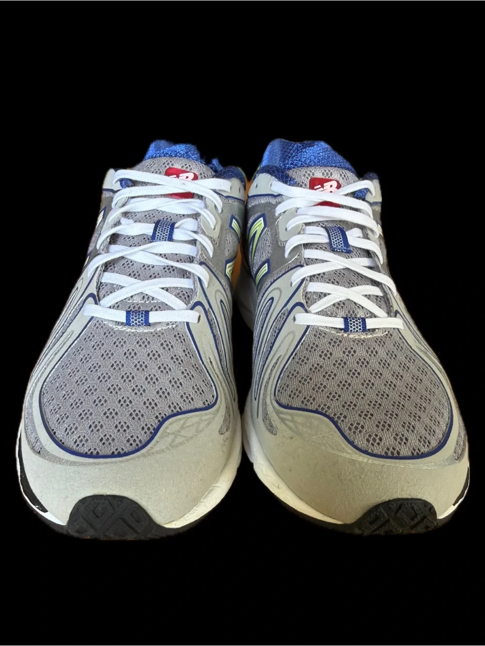 New Balance 890 Men’s size 10.5 Gray / Blue Mesh Running Shoes *NEW*